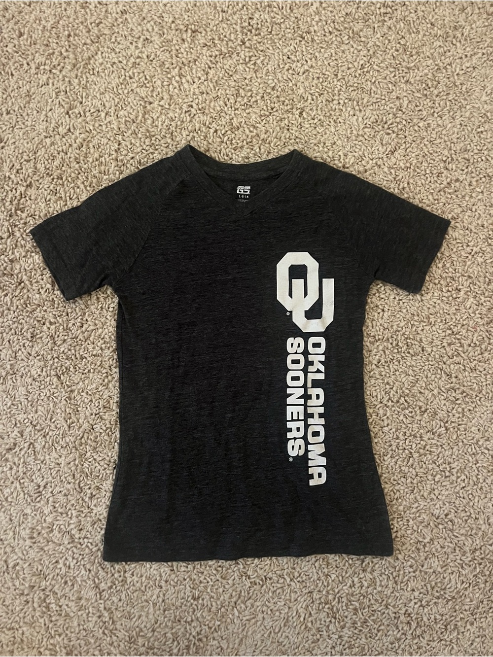 Oklahoma Sooners Shallow Dark Grey V-Neck with White OU Logo Size Youth Large